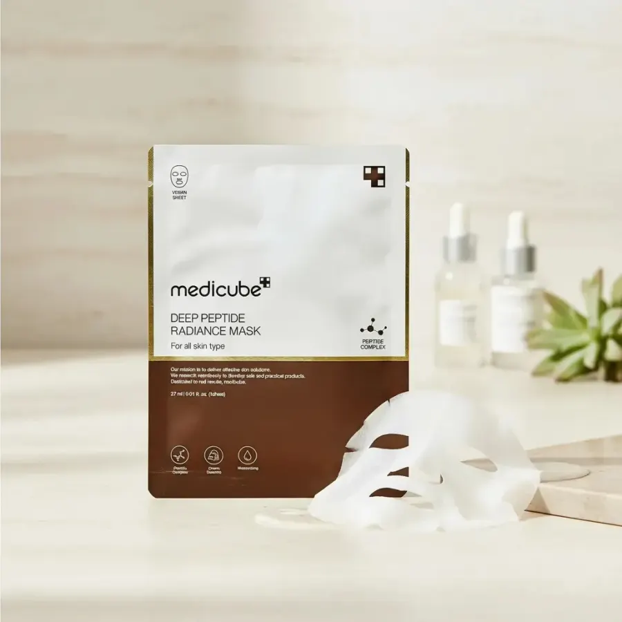 Máscara Medicube Deep Peptide Radiance 27 g 1 un Iluminadora Péptidos Todo Tipo De Piel — foto 3