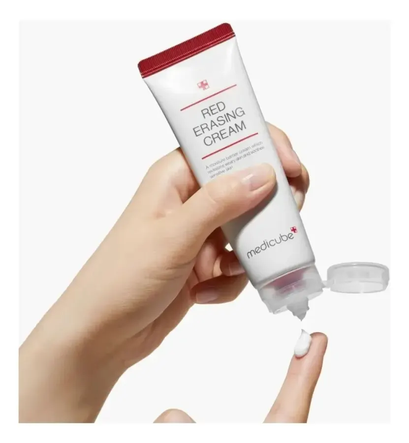 Creme Facial Red Erasing 2.0 Manchas Acne Medicube 50ml Sensível Dia/noite — foto 2