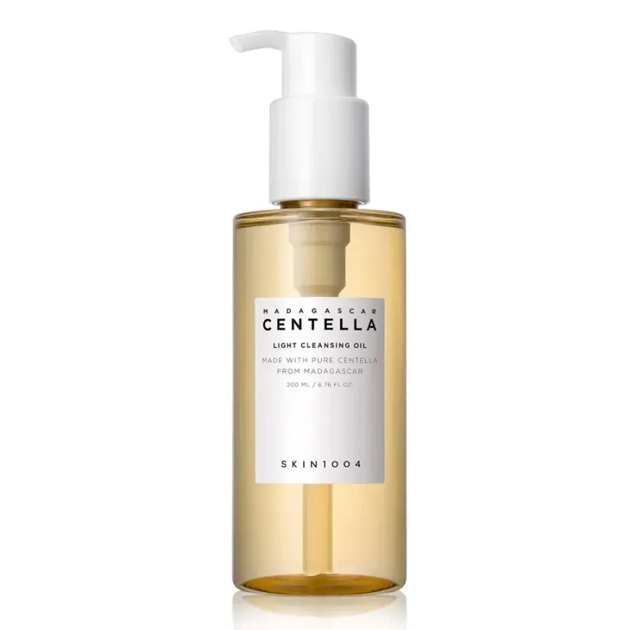 SKIN1004 Madagascar Centella Light Cleansing Oil Korean Skincare Soothing and Gentle Oil Cleanser for Makeup Impurities Removal - 200ml