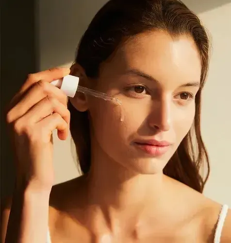Skin1004 Madagascar Centella Ampoule (âmbar) 100 Ml Sensível Dia/noite — foto 4