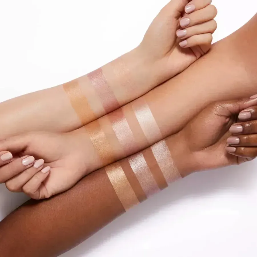 Campanha de maquiagem Elf Glow Wand Liquid Highlighter Make Tone Champagne — foto 3