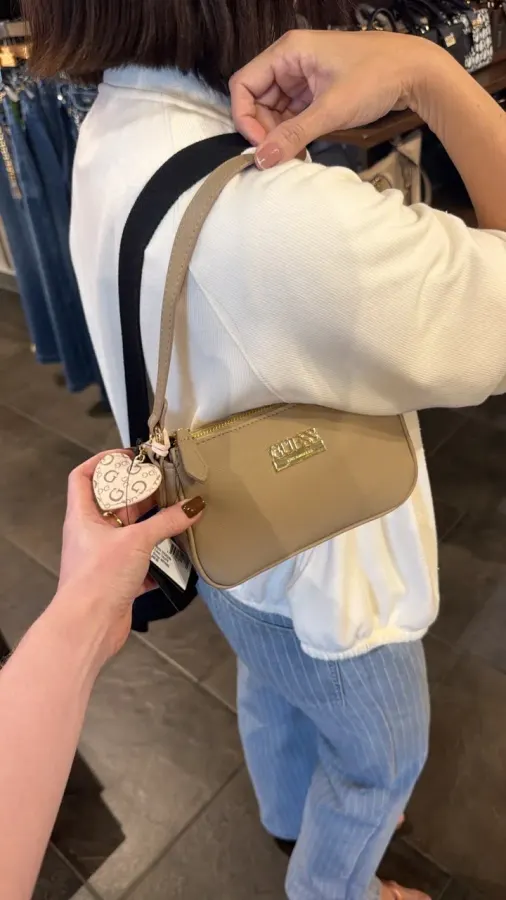 Bolsa guess